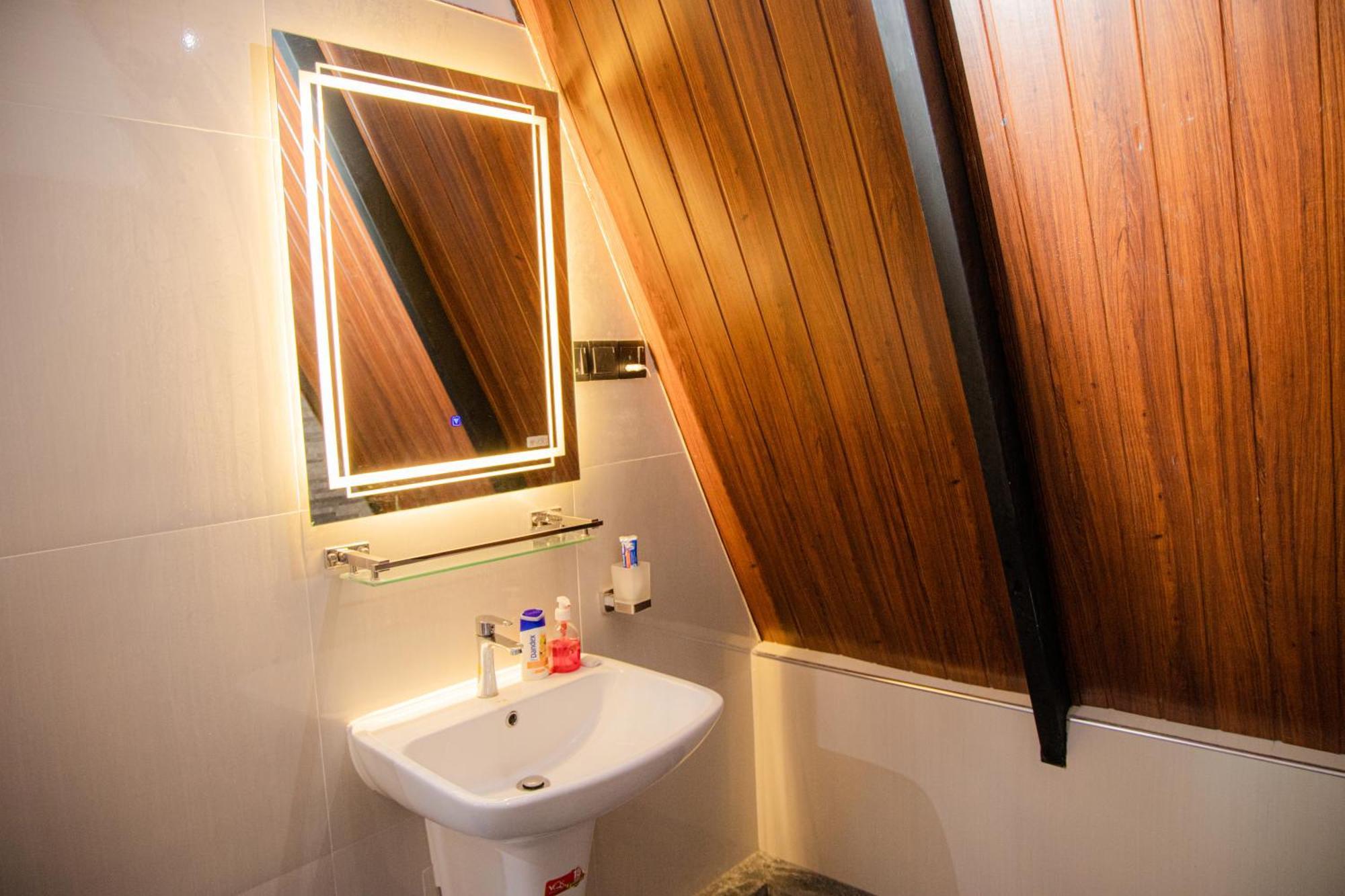 Residence Inn Udawalawe Buitenkant foto