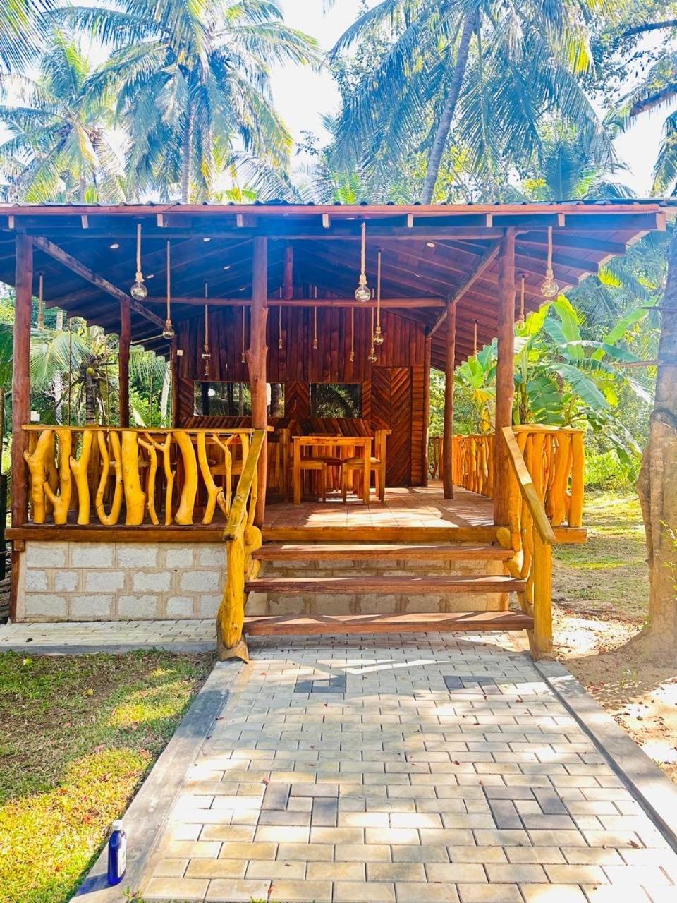 Residence Inn Udawalawe Buitenkant foto